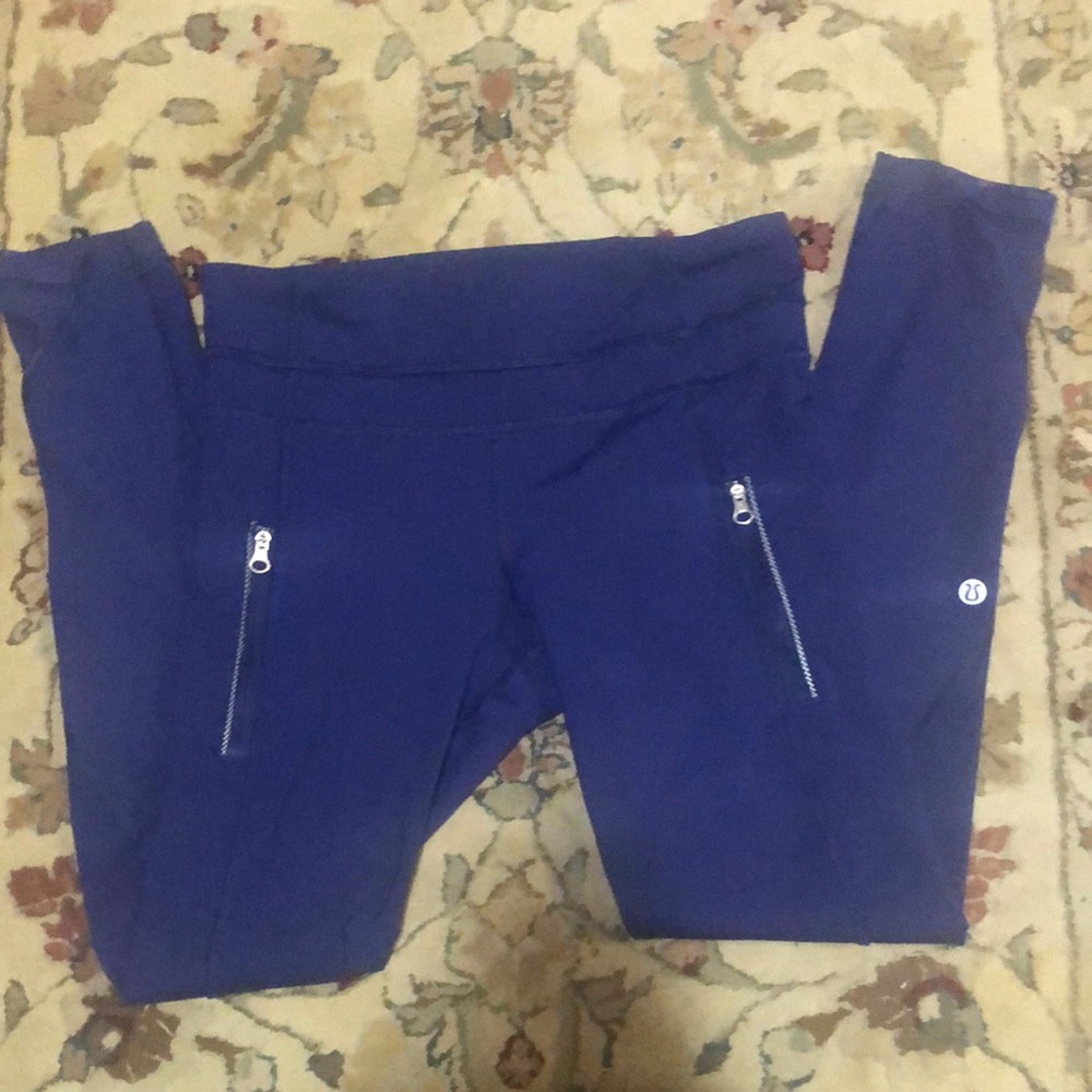 Worn 1x! Authentic Lululemon crops!